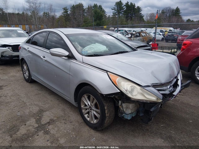 Salvage Hyundai SONATA Image