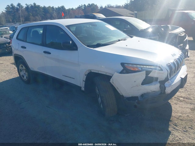 Salvage Jeep Cherokee Image