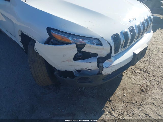 Jeep Cherokee Sport