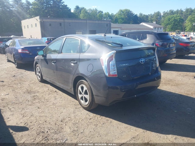 Toyota Prius Three