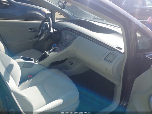 Toyota Prius Three