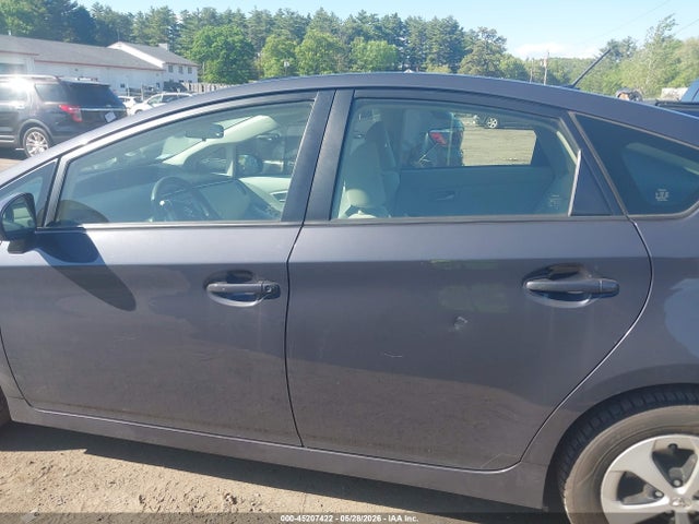 Toyota Prius Three