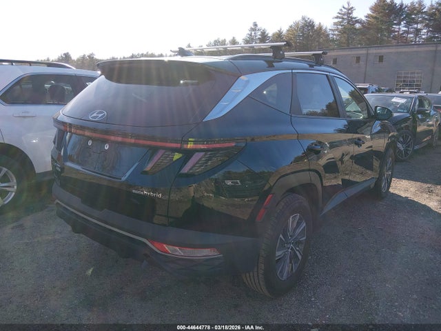 Hyundai TUCSON Blue