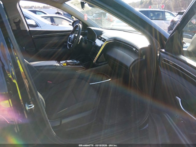 Hyundai TUCSON Blue