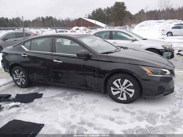 Nissan Altima S Fwd