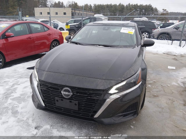 Nissan Altima S Fwd