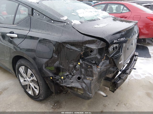 Nissan Altima S Fwd