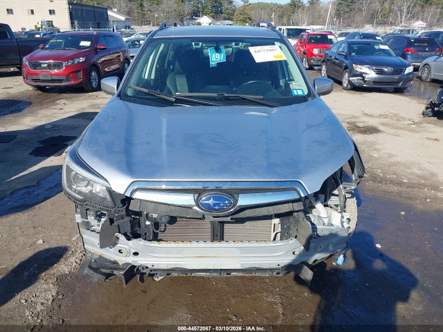 Subaru Forester Touring