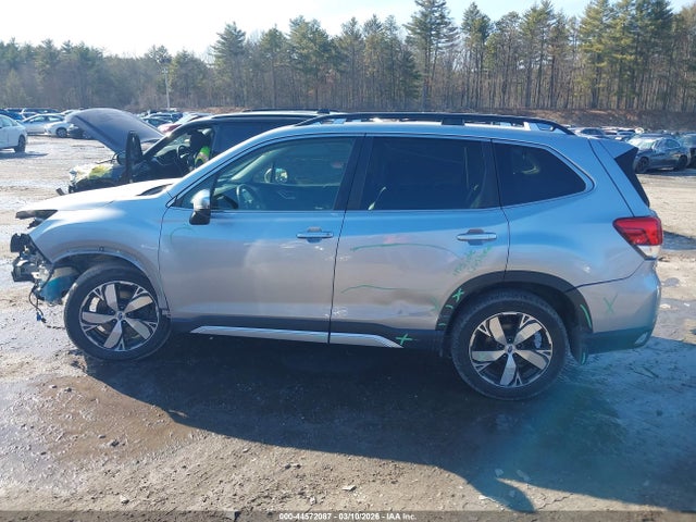 Subaru Forester Touring