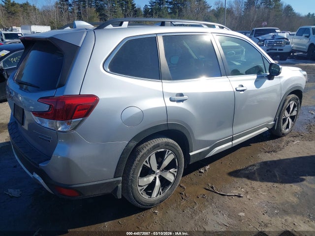 Subaru Forester Touring