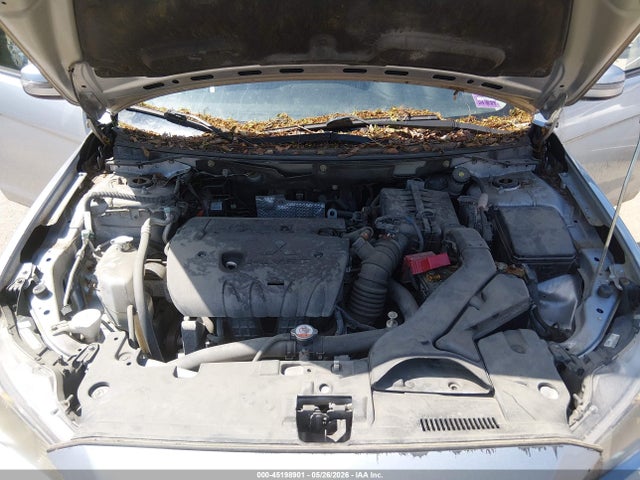 Mitsubishi Lancer Es