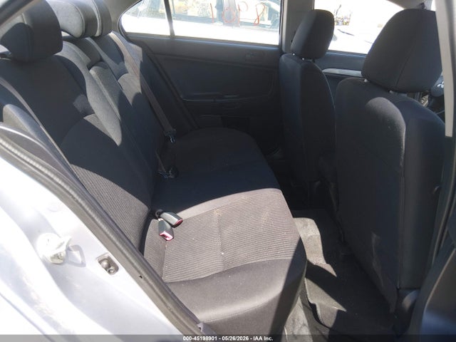 Mitsubishi Lancer Es