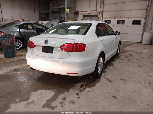 Volkswagen Jetta 1.8t Se
