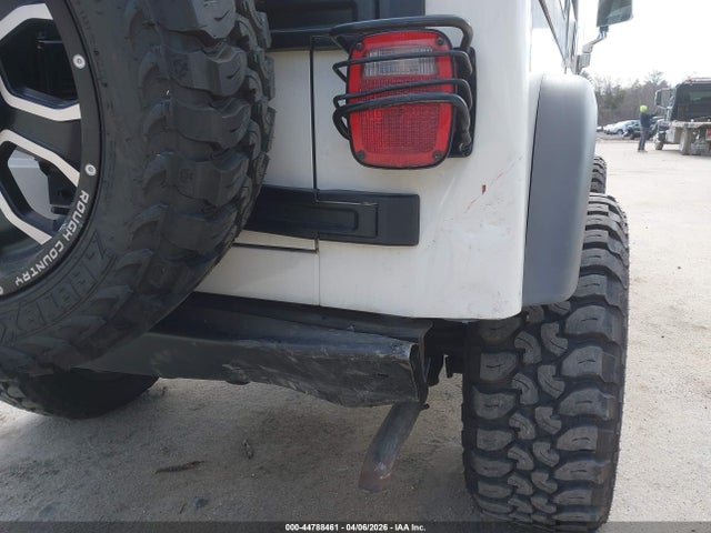 Jeep Wrangler X