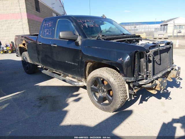 Salvage Chevrolet Silverado 1500 Image