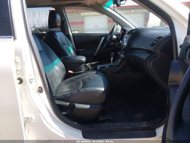 Toyota Highlander Se V6