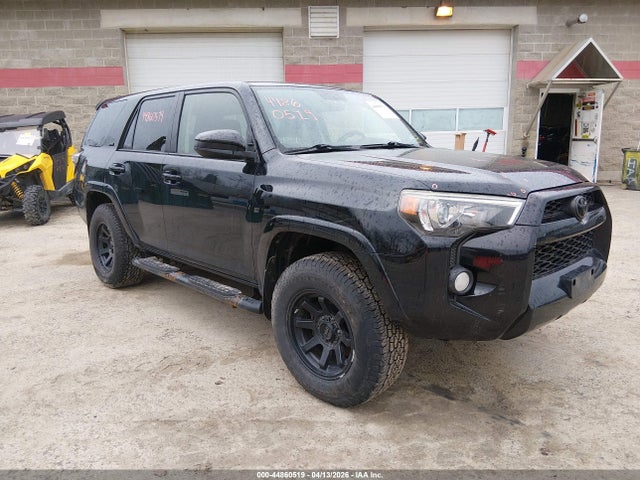Salvage Toyota 4Runner Image