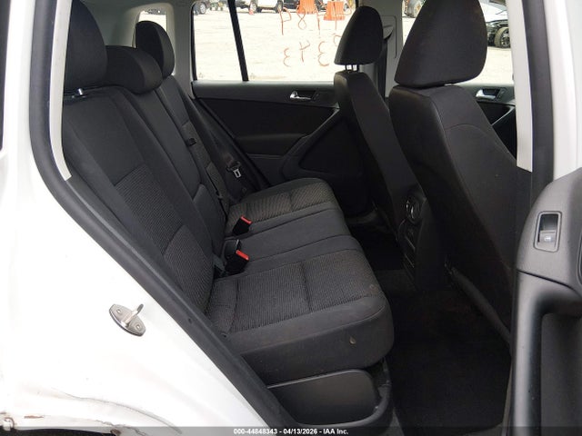 Volkswagen Tiguan 2.0t