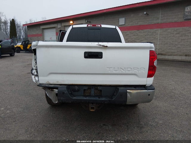 Toyota Tundra Limited 5.7l V8