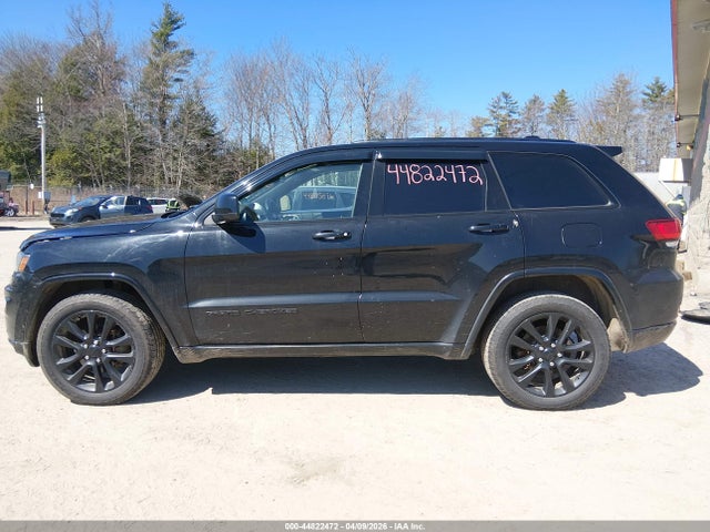 Jeep Grand Cherokee Altitude 4x4