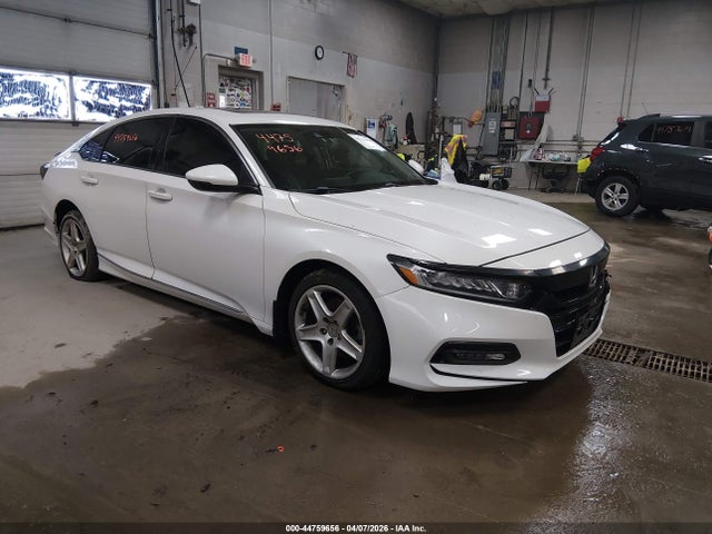 Salvage Honda Accord Image