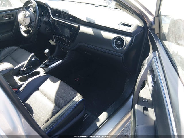Toyota Corolla Se