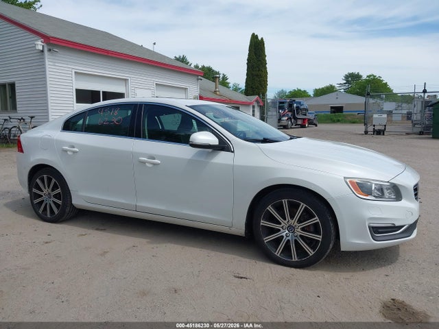Volvo S60 Inscription T5 Platinum