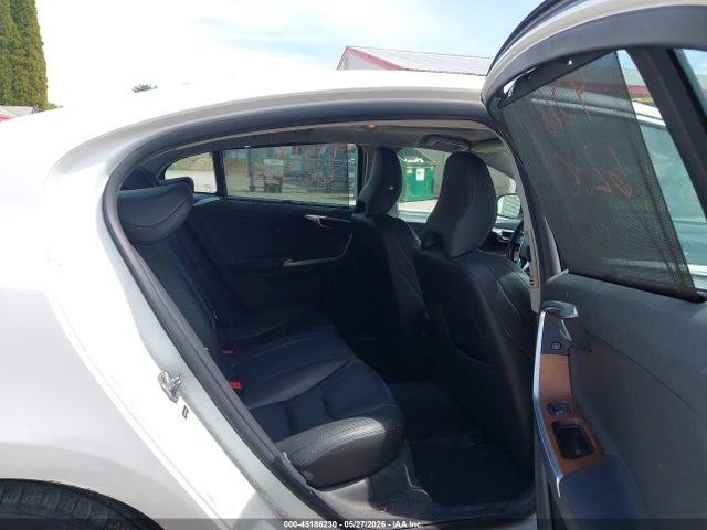 Volvo S60 Inscription T5 Platinum