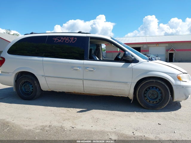 Chrysler Town & Country Touring