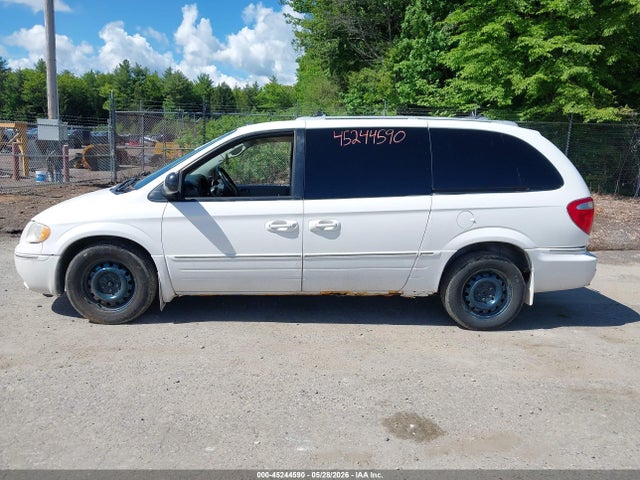Chrysler Town & Country Touring