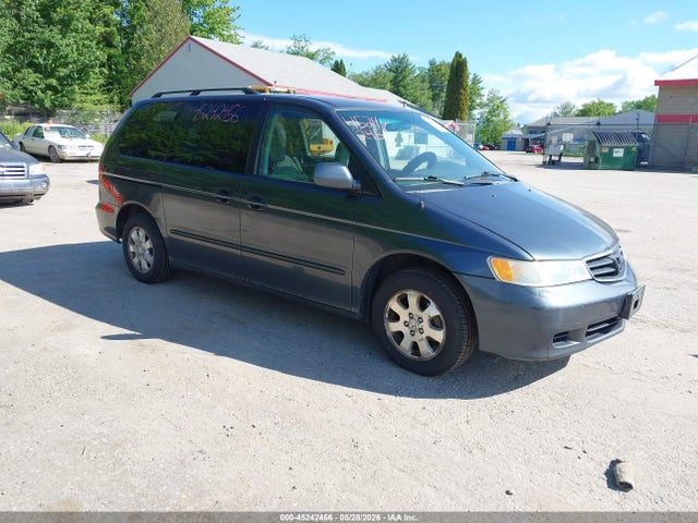 Salvage Honda Odyssey Image