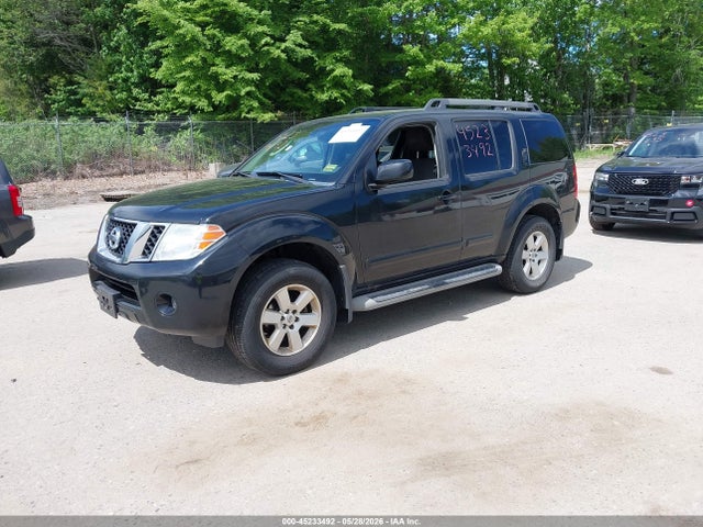 Nissan Pathfinder Sv