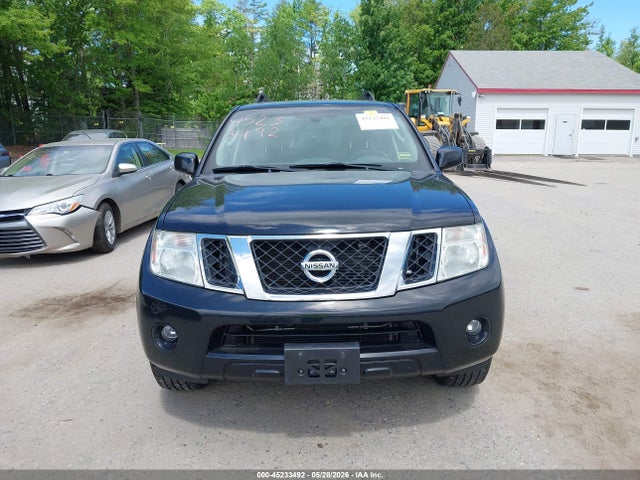 Nissan Pathfinder Sv