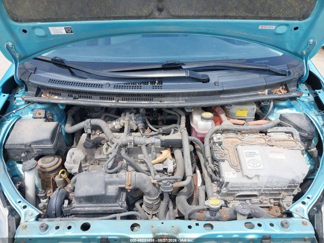 Toyota Prius c Two