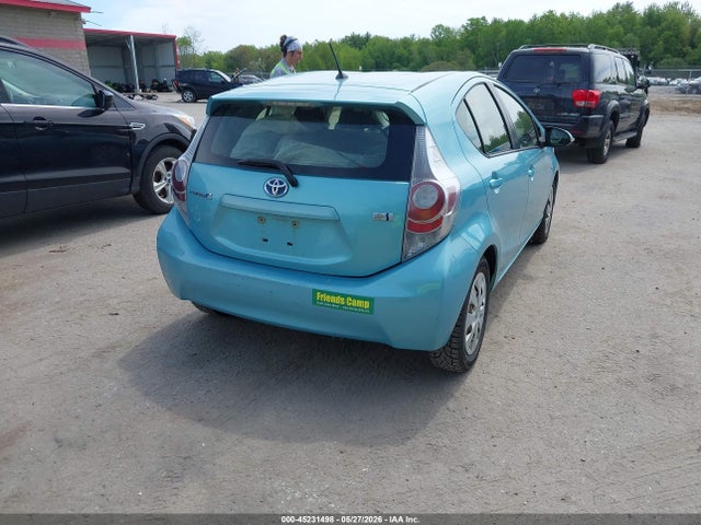 Toyota Prius c Two