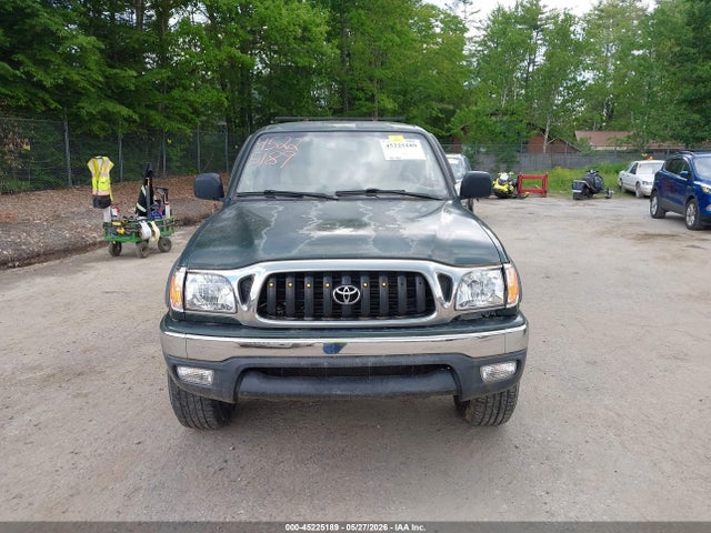 Toyota Tacoma Base V6