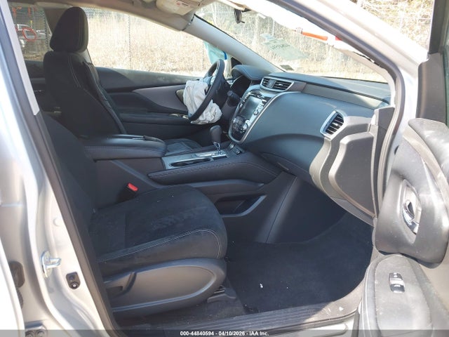 Nissan Murano S