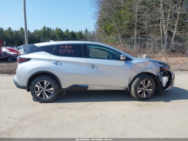 Nissan Murano S