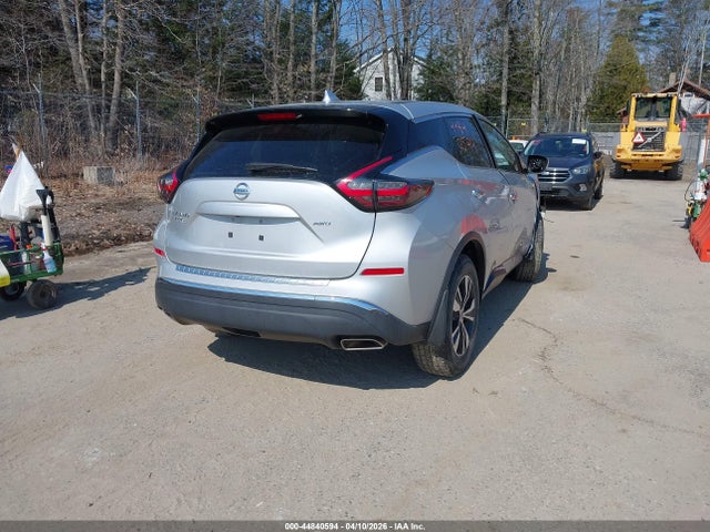 Nissan Murano S