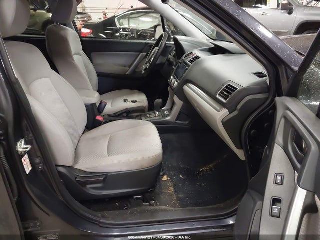 Subaru Forester 2.5i Premium