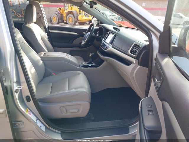 Toyota Highlander Xle