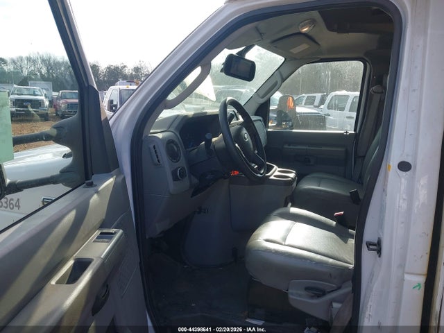 Ford E-450