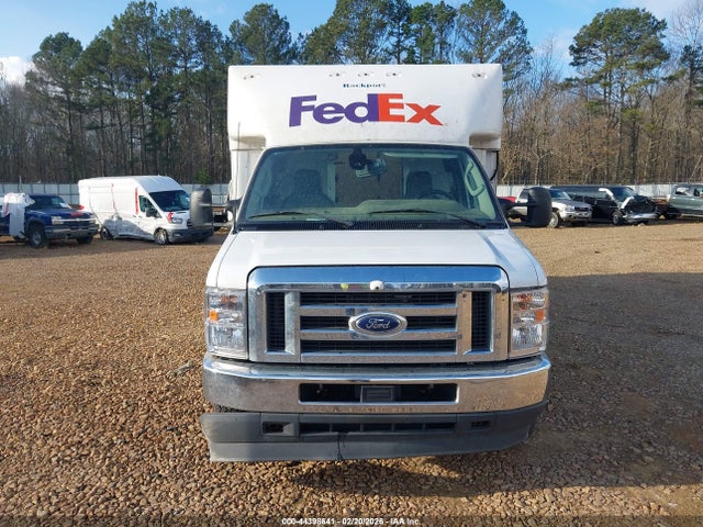 Ford E-450