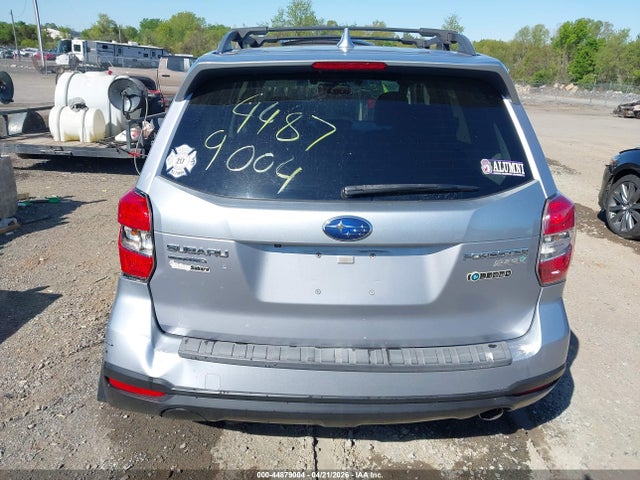 Subaru Forester 2.5i Touring