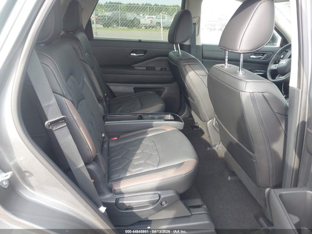 Nissan Pathfinder Platinum