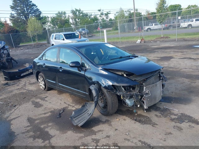 Salvage Honda Civic Image