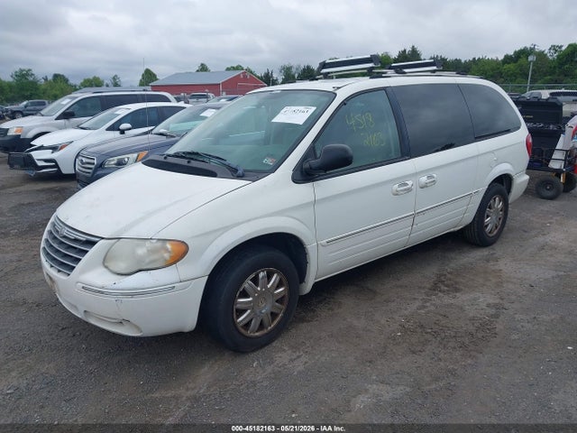 Chrysler Town & Country Limited