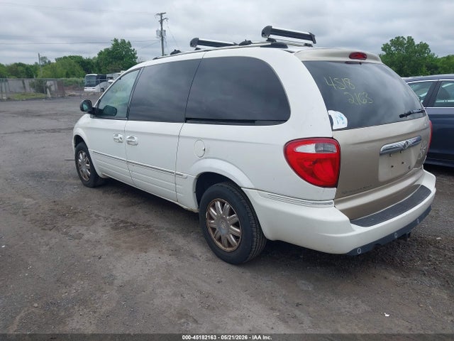 Chrysler Town & Country Limited