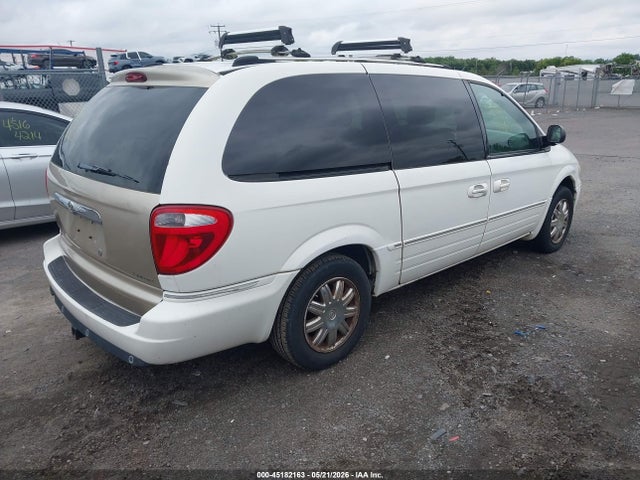 Chrysler Town & Country Limited