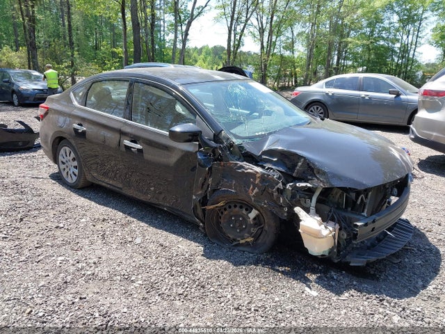 Salvage Nissan Sentra Image